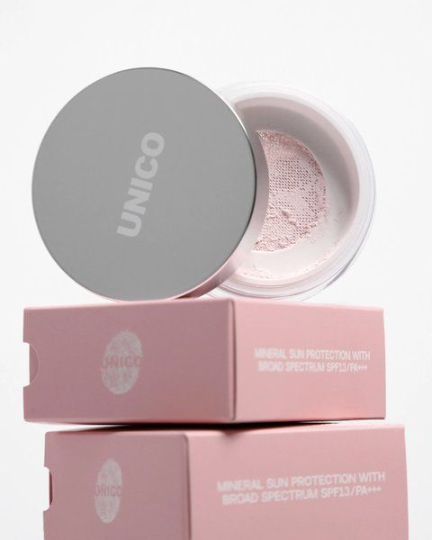 Рожева фінішна пудра для обличчя UNICO Setting&Finishing Powder Pink Aura з SPF13/PA+++, 10 г 1103 фото