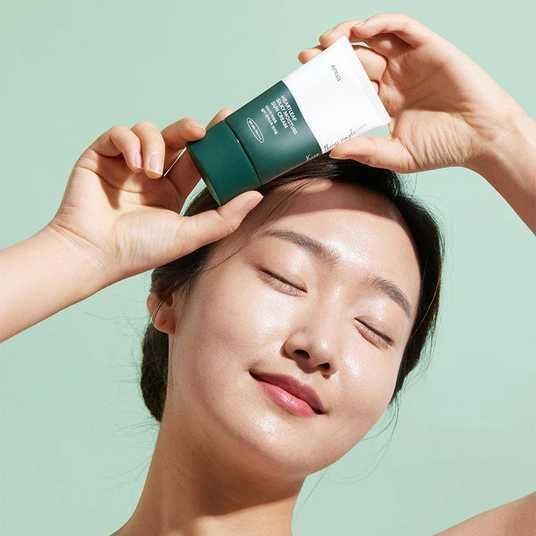 Солнцезащитный крем для лица Anua Heartleaf Silky Moisture Sun Cream SPF 50+ PA++++, 50 мл 2060 фото